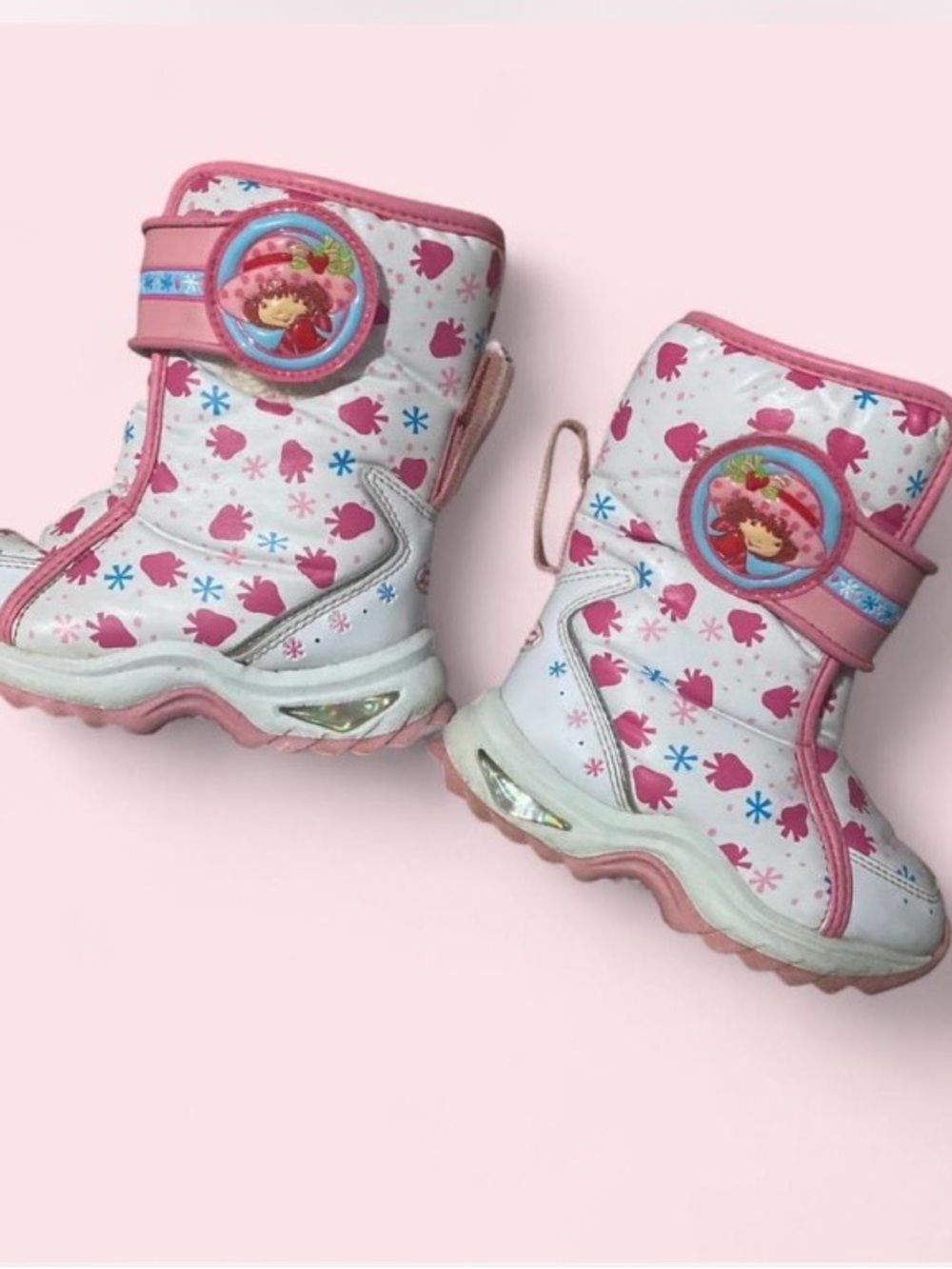 Girls Winter Snow Boots with Strawberry Character